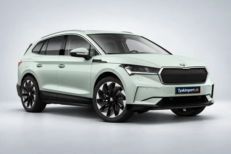 Illustrativ, AI-redigeret lysegrøn Škoda Enyaq set skråt forfra